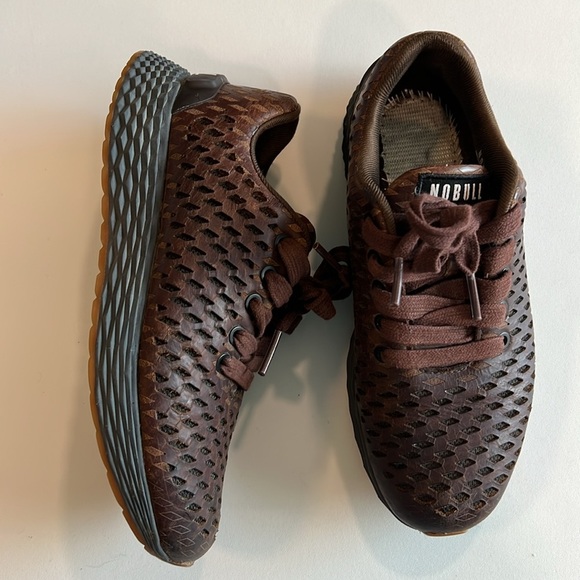 NOBULL - leather trainer, perforated details, 6.5 - Picture 6 of 11